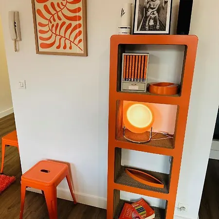 Orange Τουρκουάν