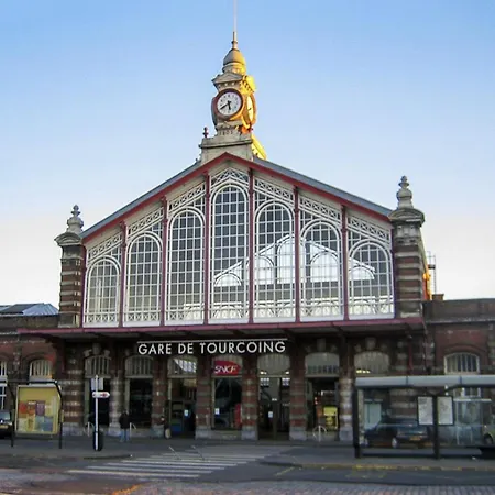 Orange * Τουρκουάν